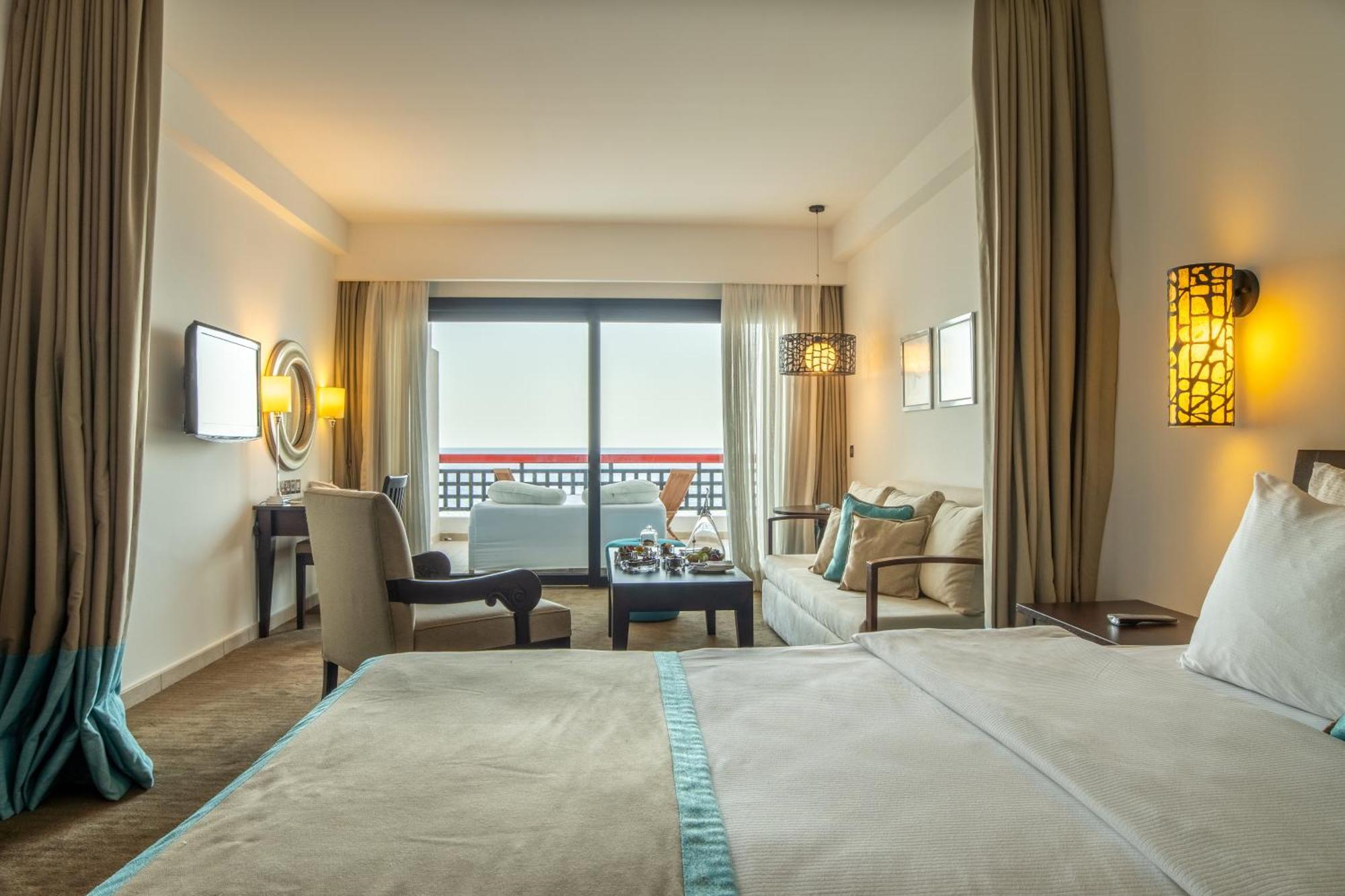 Arkin Palm Beach Hotel ファマグスタ エクステリア 写真