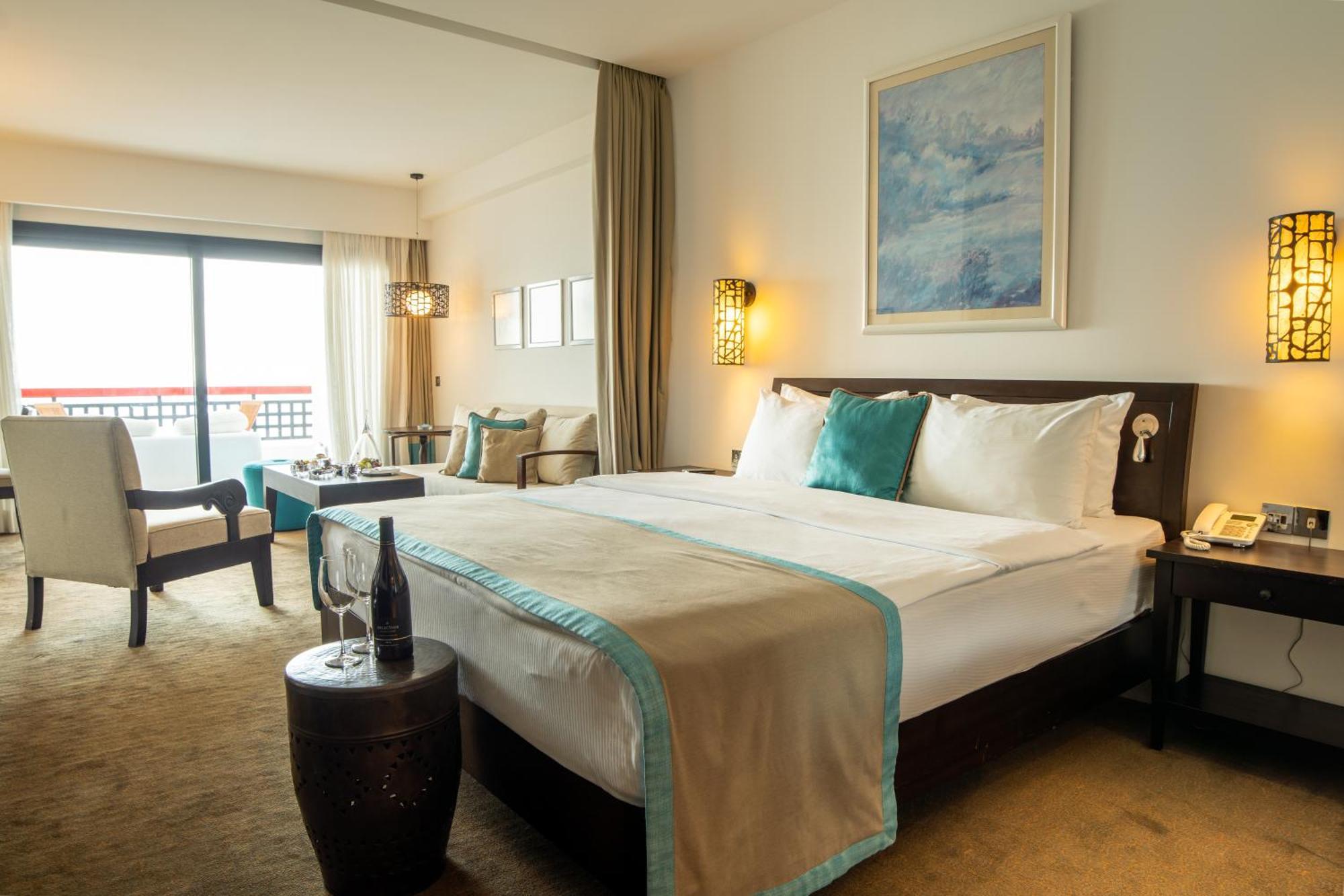 Arkin Palm Beach Hotel ファマグスタ エクステリア 写真